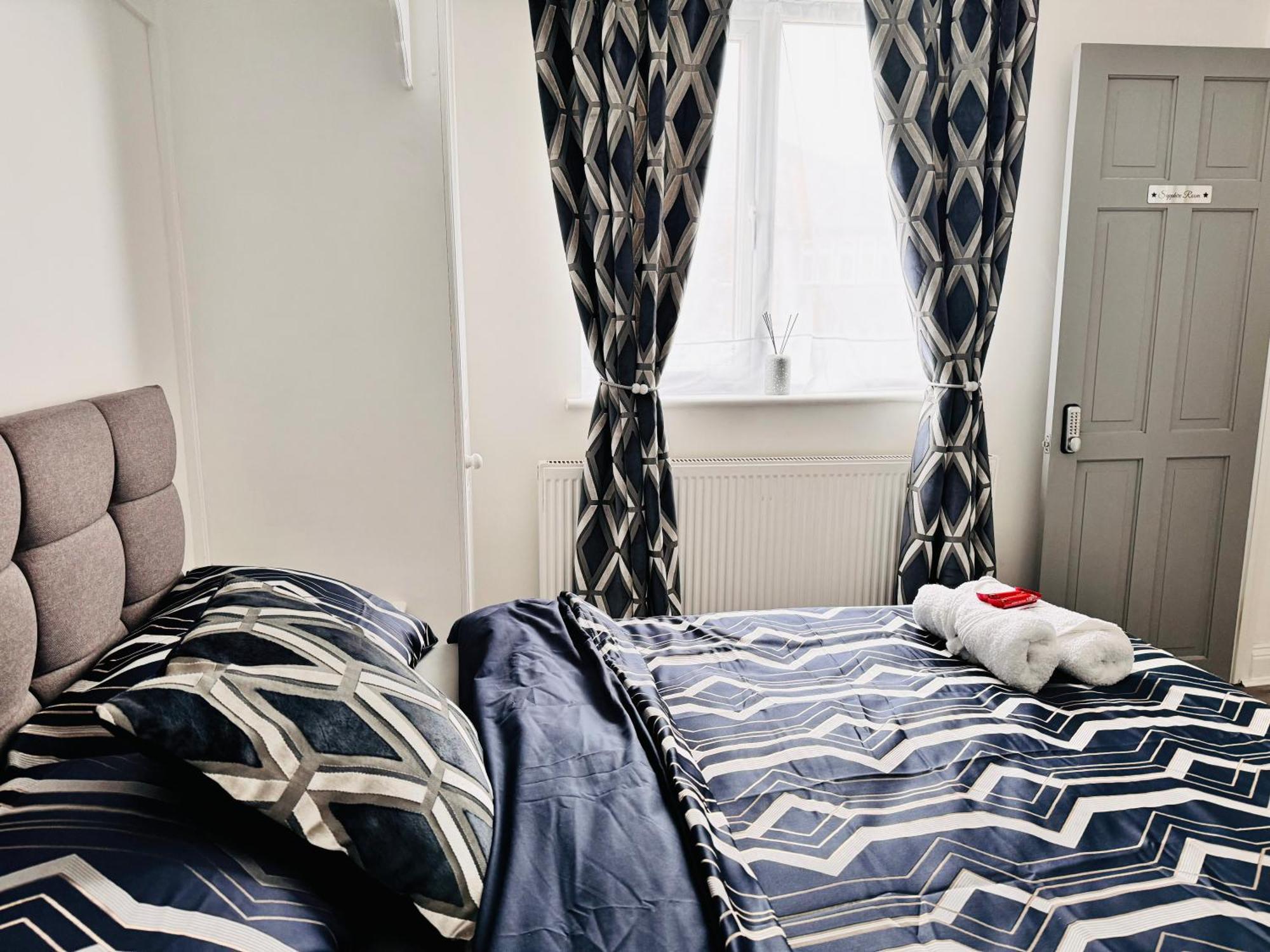The Residence Londra Esterno foto